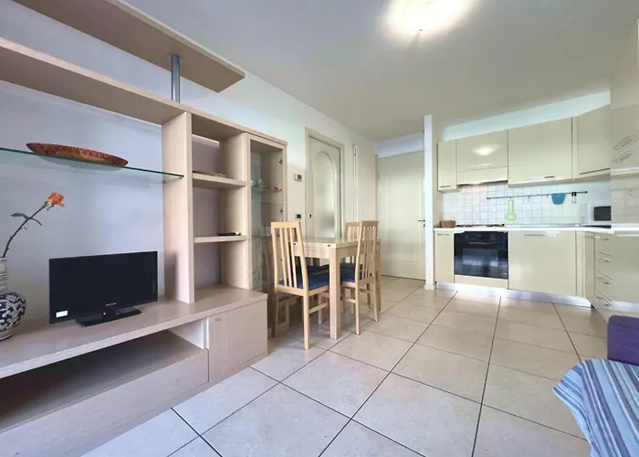 Apartment Relaxing Vacation With Lagoon View In Grado